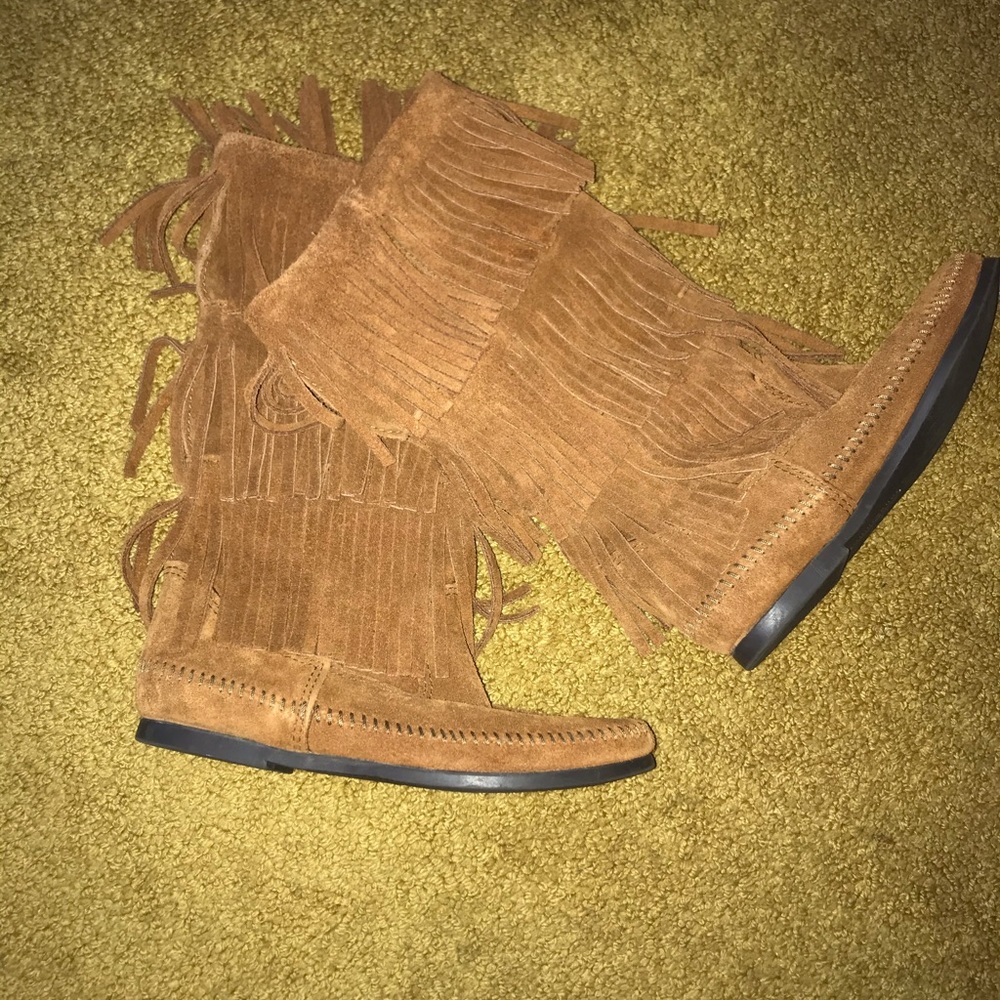 Minnetonka three layer fringe boots